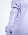 Bild in Galerie-Betrachter laden, Longsleeve
